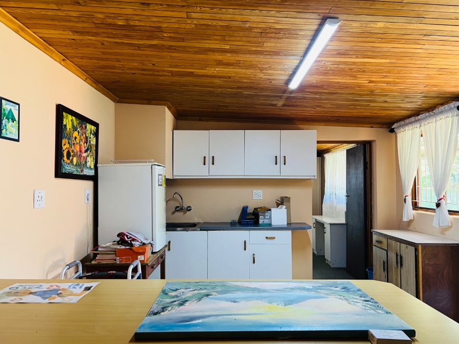 3 Bedroom Property for Sale in Loerie Park Western Cape